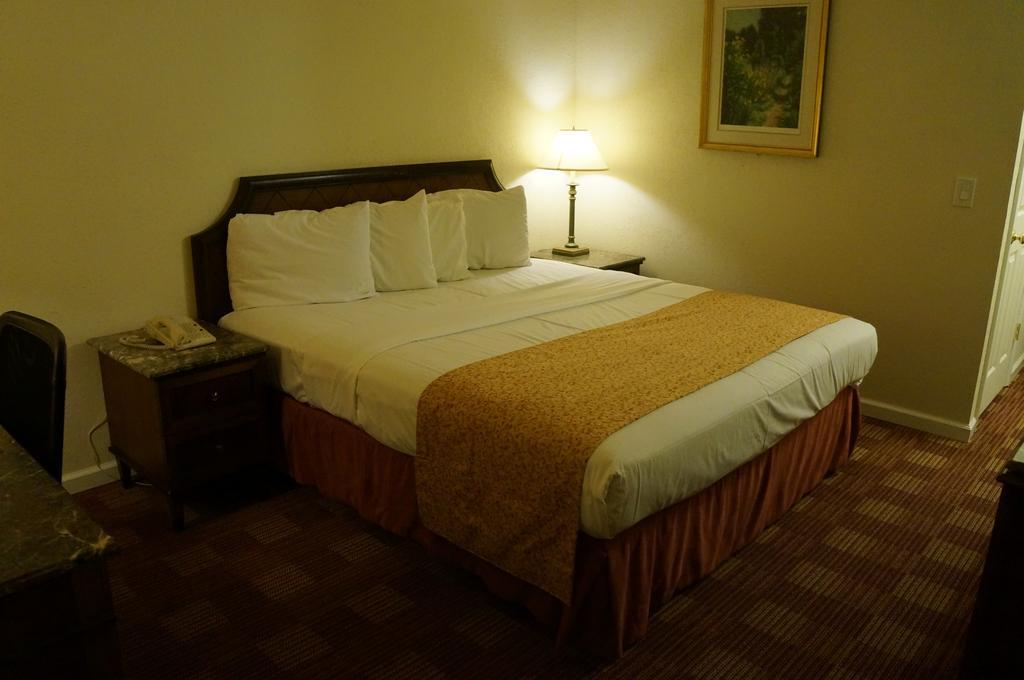 Waterford Inn Δωμάτιο φωτογραφία