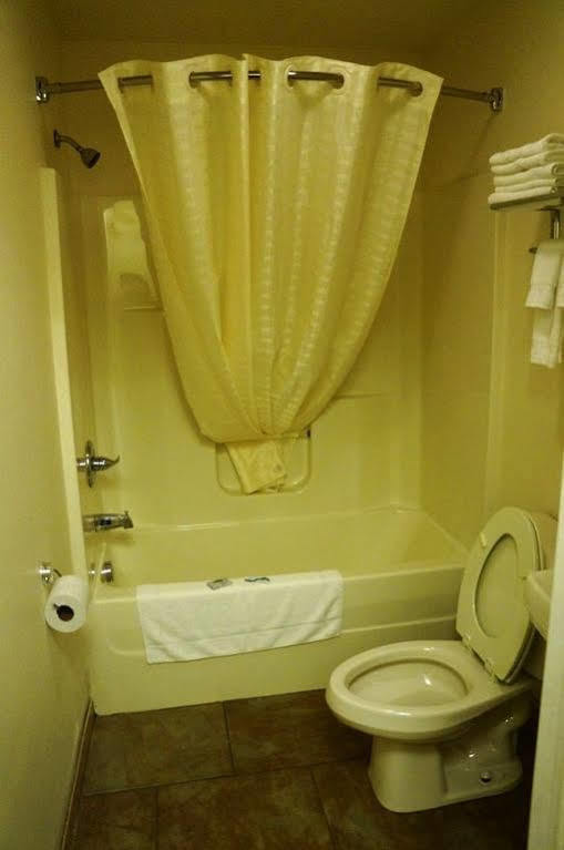 Waterford Inn Εξωτερικό φωτογραφία